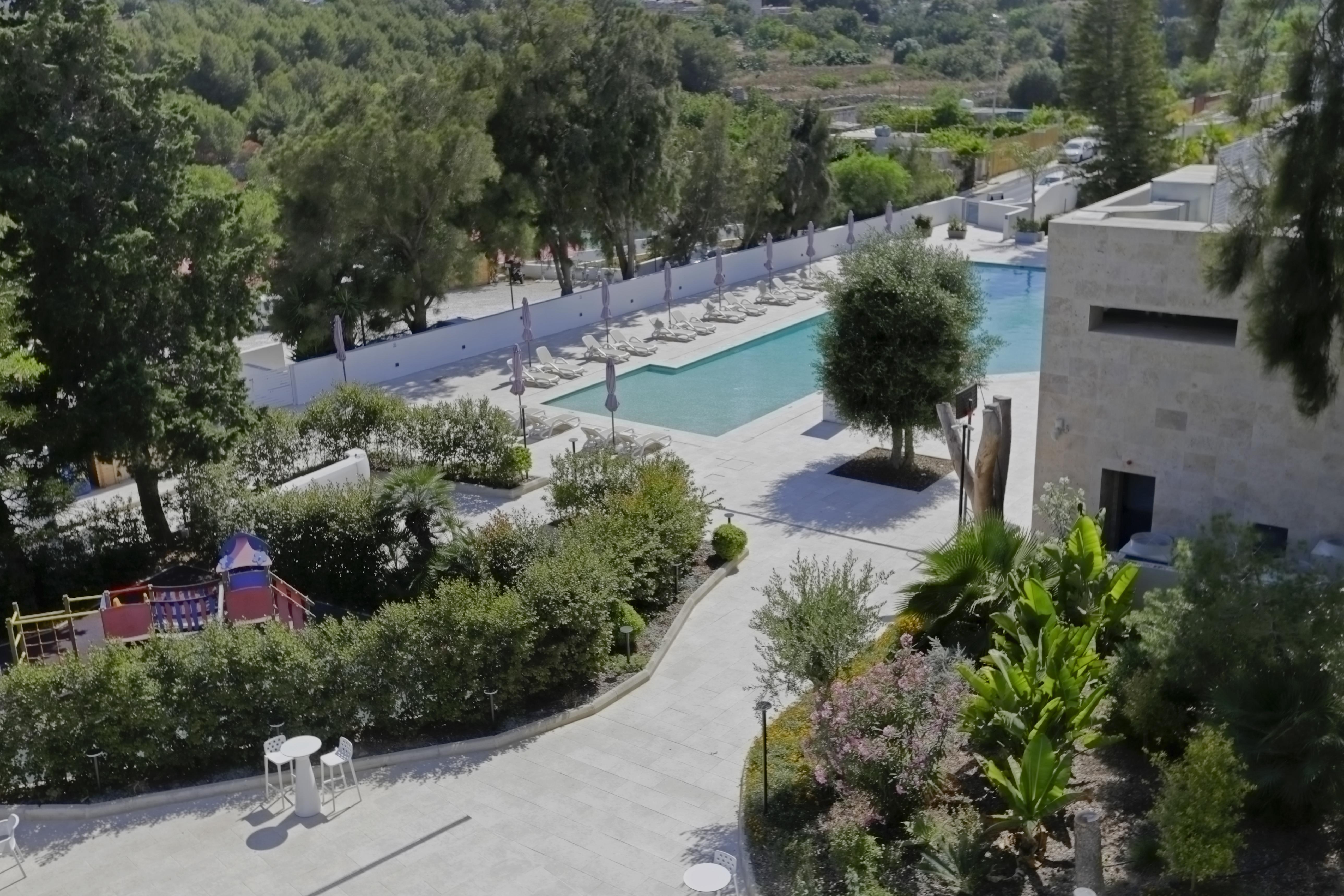 Urban Valley Resort & Spa San Ġwann Zewnętrze zdjęcie